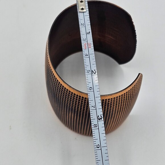 Textured Grid Solid Copper Wide Open Cuff Chunky Bracelet Adjustable - Picture 5 of 10